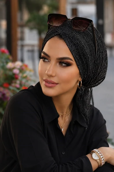 Aişe Tesettür Siyah Gümüş Piliseli Çapraz Bone ürün görseli 1