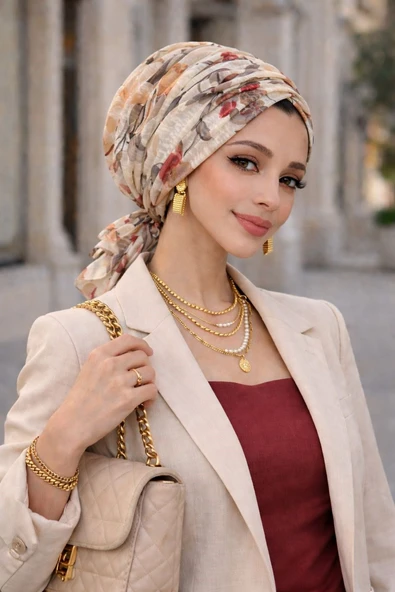 Aişe Tesettür Ekru Çicek Tokalı Bone - Resim 4