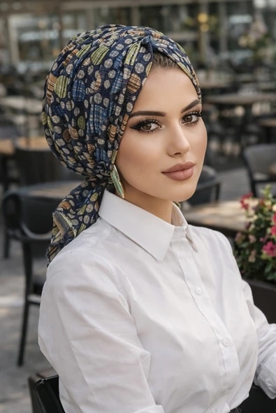 Aişe Tesettür Lacivert Puan Desen Tokalı Bone ürün görseli 1