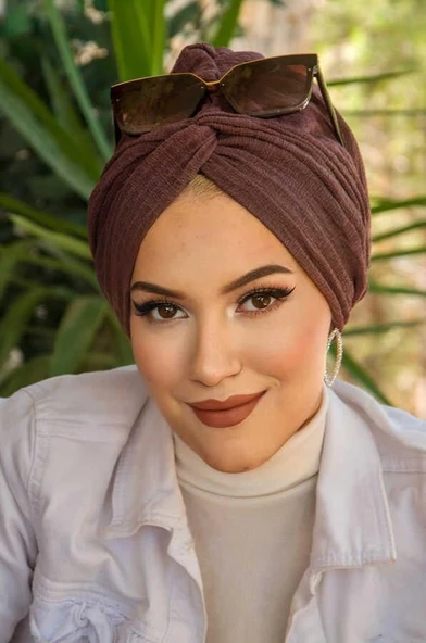 Aişe Tesettür Gülkurusu Krınkıl Burgu Bone ürün görseli 1