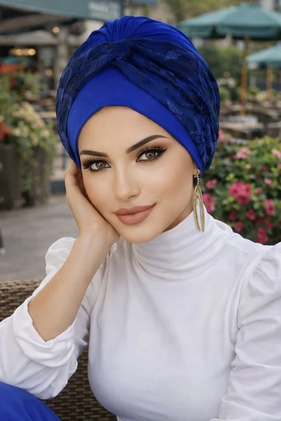 Aişe Tesettür Saks Mavi Çiçek Desen Burgu Bantlı Bone ürün görseli 1