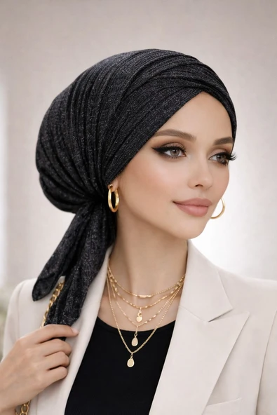Aişe Tesettür Siyah Gümüş Piliseli Çapraz Bone ürün görseli 1