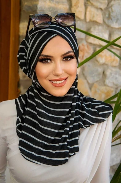 Aişe Tesettür Siyah Çizgi Desenli Çapraz Bantı Medium Size - Hazır Şal ürün görseli 1
