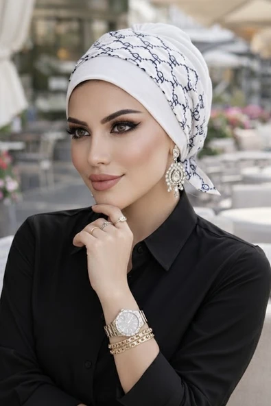 Aişe Tesettür Beyaz Hat Desen Bantlı Hazır Bone ürün görseli 1