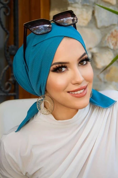 Aişe Tesettür İndigo Hazır Çapraz Bone ürün görseli 1