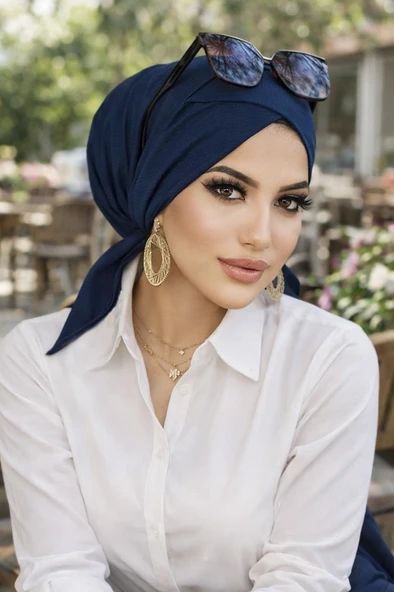 Aişe Tesettür Lacivert Çapraz Bone ürün görseli 1