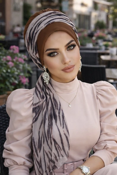 Aişe Tesettür Karamel Zebra Fularlı Bone ürün görseli 1