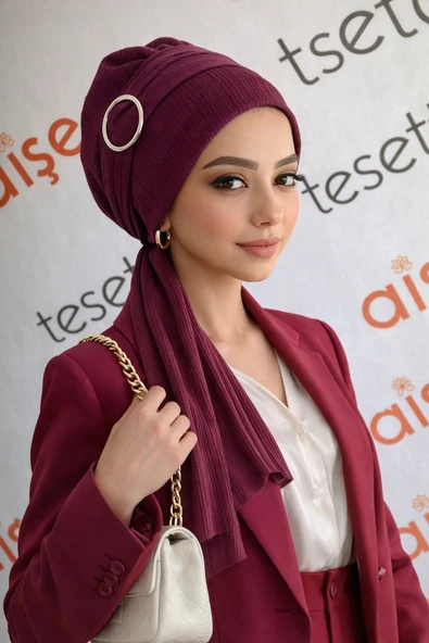 Aişe Tesettür Bordo Toka Detaylı Atkılı Bone ürün görseli 1