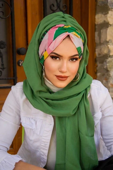 Aişe Tesettür Bahar Yeşili Çiçek Desenli Büzgülü Hazır Şal ürün görseli 1