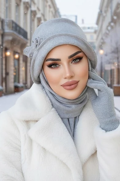 Aişe Tesettür Gri Taşlı Aksesuarlı Vintage Şapka ürün görseli 1