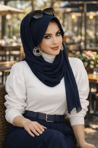 Aişe Tesettür Lacivert  Şapkalı Şal ürün görseli 1