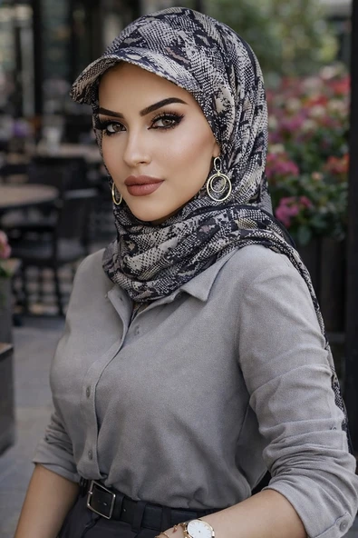 Aişe Tesettür Siyah Yılan Derisi Desen Kepli Bandana Şapka Şal ürün görseli 1
