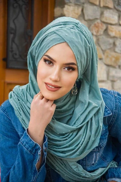 Aişe Tesettür Mint Ponpon Çapraz Bantlı Hazır Şal ürün görseli 1