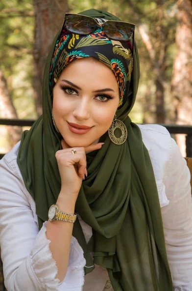 Aişe Tesettür Haki Siyah Yaprak Desen Bone Hazır Şal ürün görseli 1