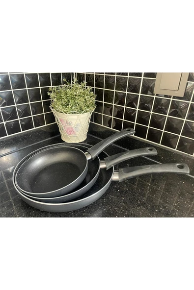sobapark Teflon Tava Seti 16+20+24 Cm Siyah Renk Teflon Tava Seti Yanmaz Yapışmaz 3'lü Tava Seti ürün görseli 1