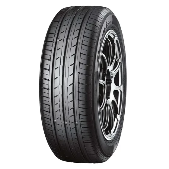 Yokohama BluEarth-Es ES32 215/55R16 97V XL (Yaz) (2025) ürün görseli 1