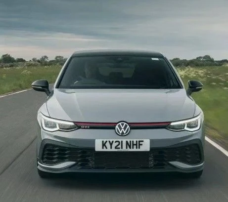 AUTOGP Vw golf 8 gti cs ön tampon ve panjur seti 2021+ ürün görseli 1