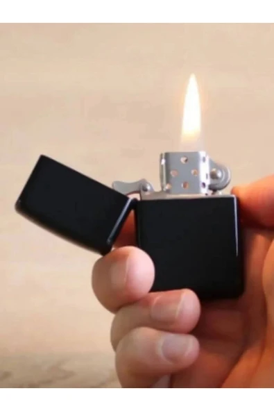 Siyah Metal Çakmak - Benzinli Çakmak - Benzinli Metal Çakmak ürün görseli 1