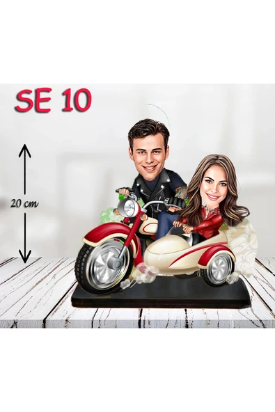 Kişiye Özel Ahşap Biblo - Motor Kullanan Çift ürün görseli 1