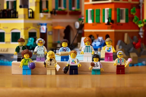 LEGO 21359 İtalyan Rivierası - Resim 5