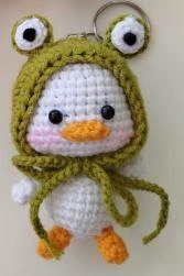 Şapkalı Ördek Amigurumi Organik Anahtarlık Oyuncak ürün görseli 1