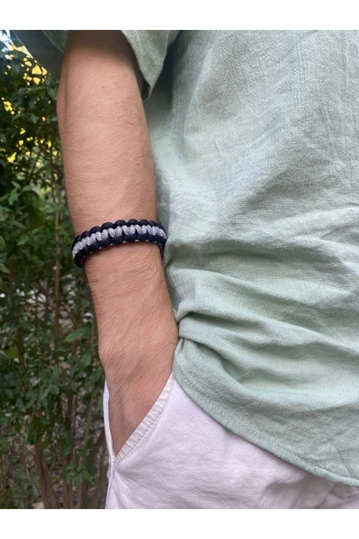 Paracord Bileklik Siyah-Gri Cobra modeli ürün görseli 1