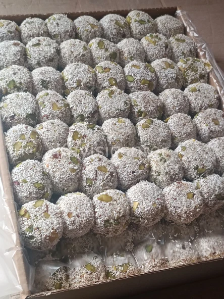 Toptan Kayısı Atomu 12,8 Kg Antep Fıstıklı ürün görseli 1