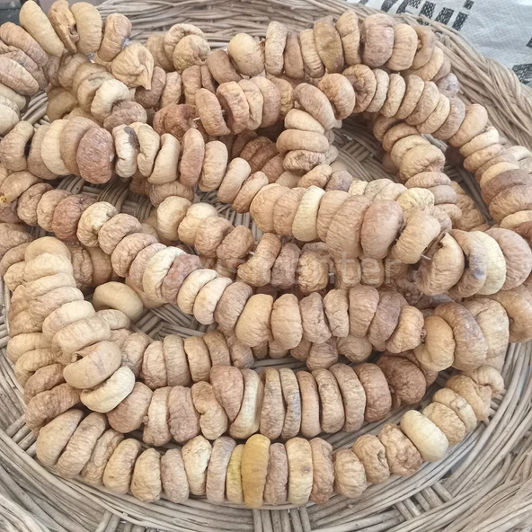 Toptan Naturel Sıralı İp Dizim İncir 20-Kg ürün görseli 1