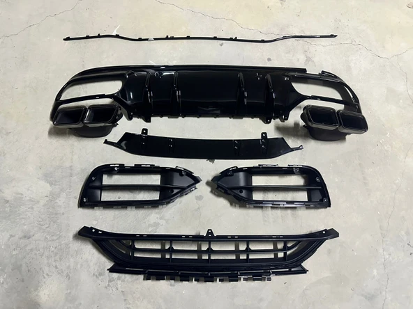 MERCEDES W205 MAKYAJSIZ UYUMLU C63 İÇİN MAKYAJLI DÖNÜŞÜM SETİ ürün görseli 1