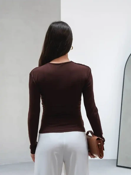 YANI BÜZGÜLÜ SANDY BLUZ - Resim 10