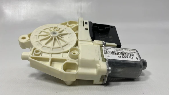 Sağ Arka Cam Kriko Motoru Renault Fluence Megane 3 827306548R MAİS ürün görseli 1