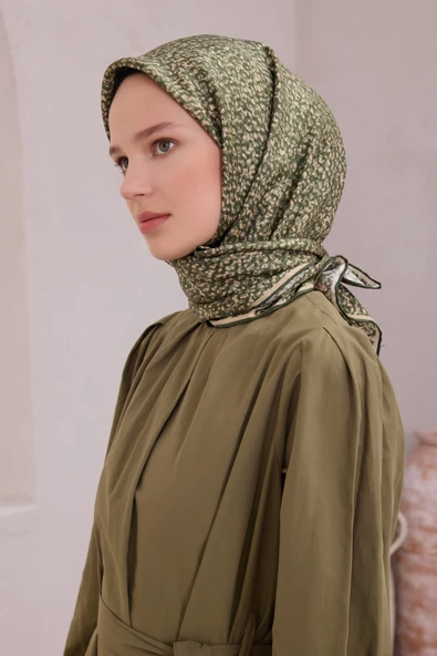 Çiçek Desen İpek Twill Eşarp 4208D01 - Resim 7