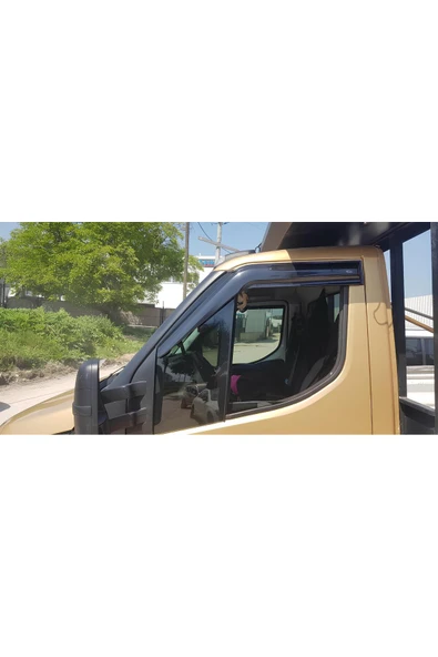 MKM Iveco Daily 2015 ve Sonrası Ön Mugen (2'Lİ) Cam Rüzgarlık Seti ürün görseli 1