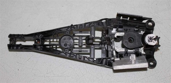 Opel Astra J Dış Açma Kolu İç Braketi Ön Sol GM ürün görseli 1