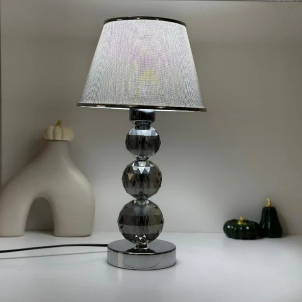 Mooncher Cam Gövdeli Krom Metal Abajur Gümüş Şeritli Gri Kumaş Başlık Gece Lambası ürün görseli 1