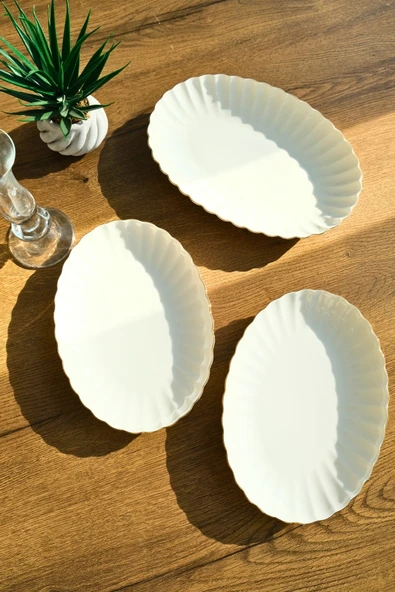 Kütahya Porselen Bone Luz Form Kayık Tabak Seti Altın 3 Parça ürün görseli 1
