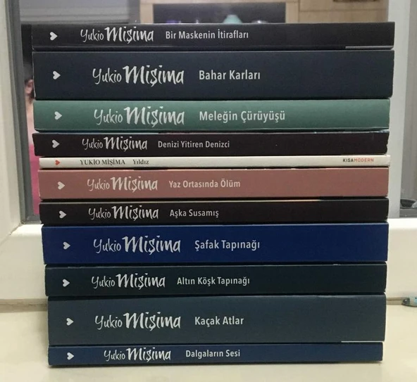 Yukio Mişima - 11 Kitaplık LOT ( Bkz. Açıklama ) CAN YAYINLARI (Sahafiye Kitap) ürün görseli 1