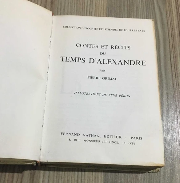 CONTES ET RECITS DU TEMPS D'ALEXANDRE (Sahafiye Kitap) - Resim 2