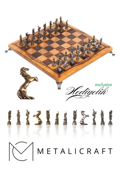 MC97 - Çin Antik Figürlü Metal Taşlar – 30x30cm Gerçek Kayın Tahtası - Hediyelik Satranç Takımı ürün görseli 1
