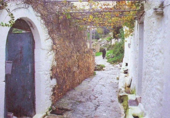 By Spyros Spyrou Aegina Photo Gallery Yunanistan Sanatsal Tarihi Fotoğrafı - Kartpostal: 1567 ürün görseli 1