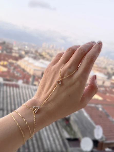 925 Ayar Beyaz Zirkon Taşlı El Yapımı Gümüş Şahmeran Bileklik – Ayarlanabilir Şıklık - Gold Renk ürün görseli 1