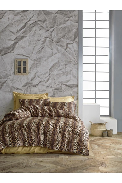 Çarşafı Lastikli Çift Kişilik Nevresim Takımı 4 Yastıklı 140 x 200 ürün görseli 1