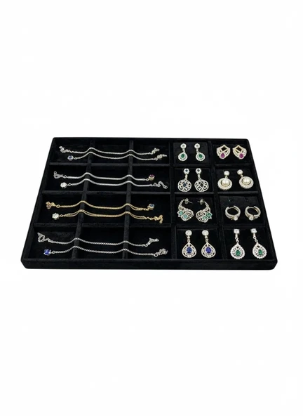 Üsküp Model Süet Kumaş Siyah Renkli 34/24 Cm 20 Bölmeli Takı Sergileme Tablası ürün görseli 1