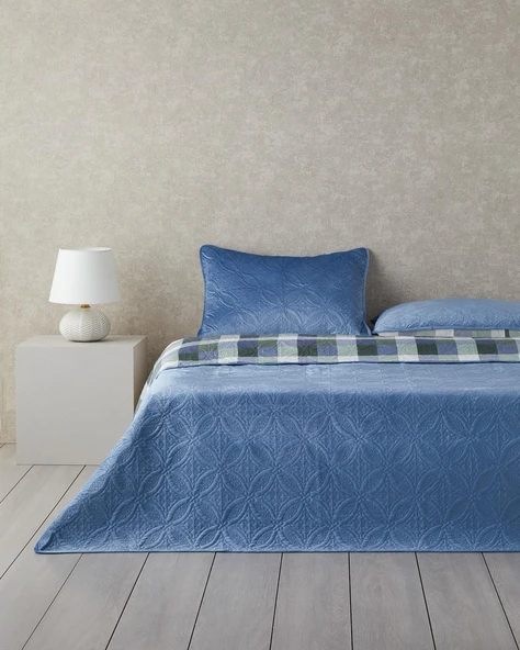 English Home Ornate Check Çift Taraflı Kadife Çift Kişilik Yatak Örtüsü Takımı 200x220 cm Koyu Mavi ürün görseli 1