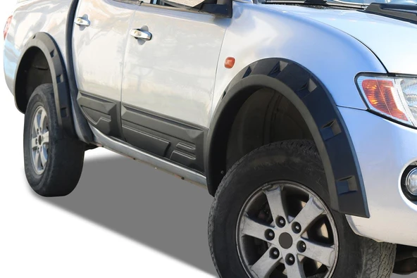 Mitsubishi L200 Çamurluk Dodik Seti 4 Parça Abs 2006-2015 Arası ürün görseli 1