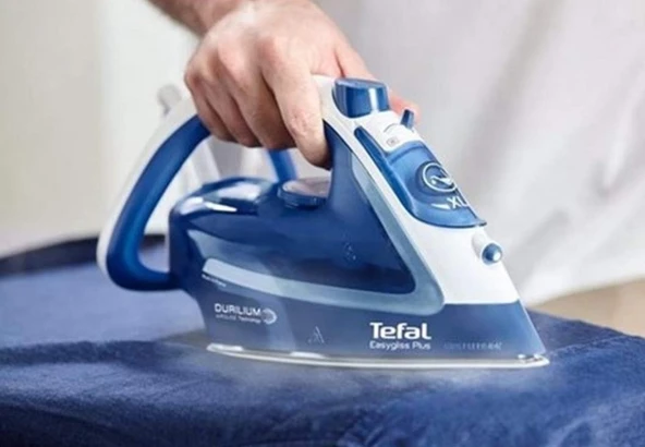 Tefal FV5770EO Easygliss Plus 2700W Ütü - Resim 3