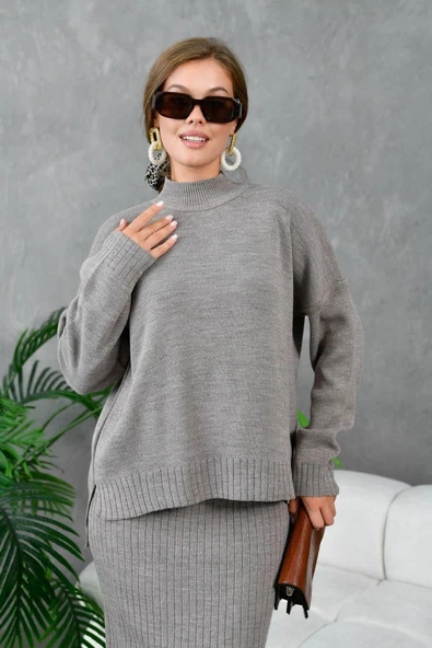 IŞŞIL 10270-Balıkçı Yaka OverSize Triko Etekli Takım ürün görseli 1