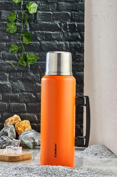 Cooker 1,5 Litre Kulplu Çelik Termos CKR-2085 Turuncu ürün görseli 1