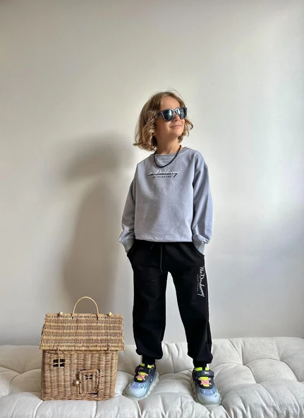 Cg Kids Green Black Enjeksiyon Baskılı (Silikon Işleme) 2 Iplik Kumaş Erkek Çocuk Alt Üst Takım Süper Kalite ürün görseli 1