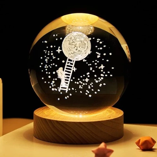 Dekoratif Merdivenli Astronot Ve Ay Tasarımlı Ahşap Altlıklı Işıklı Cam Küre Cam:6cm Ahşap:2cm ürün görseli 1